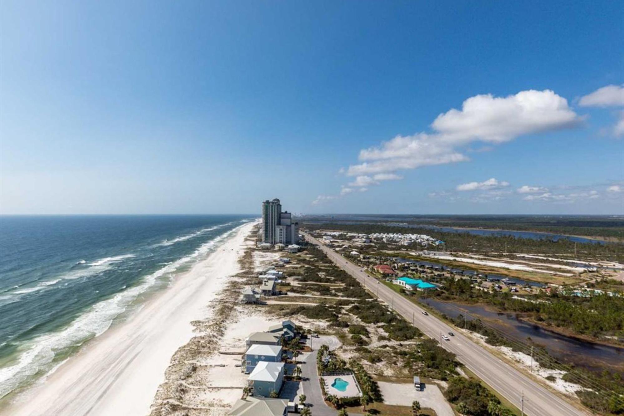 Phoenix West Villa Orange Beach Room photo